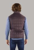 Load image into Gallery viewer, Full Zip Bordo Quilted Vest
