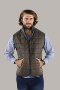 Load image into Gallery viewer, Full Zip Brown Quilted Vest
